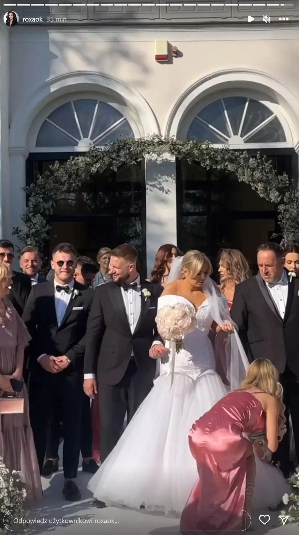 Oficjalnie gwiazda disco polo Paula Karpowicz Topky wyszła za mąż! Mamy zdjęcia z wesela!